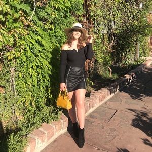 Meet your Posher, Marissa